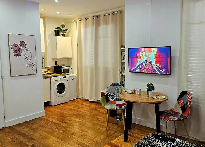 Le 2005 Double Balneo, Lit Queen Size, Soiree Romantique شقة